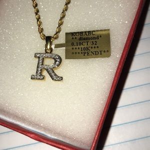.10ct Diamond Engraved 10kt Gold Pendant